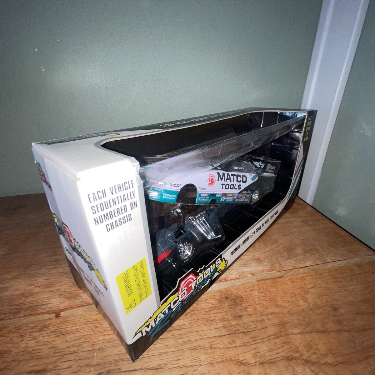 マカバ✧Vehicle✧オルゴナイト✧大中小3点セット❤専用です NIB Dean Skuza Premier Edition 1997 Die Cast Funny Car 1/24 Matco