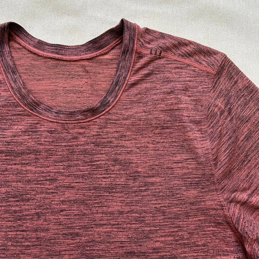 Lululemon Metal Vent Tech Short Sleeve T Shirt Mens Small Red Heather Athletic