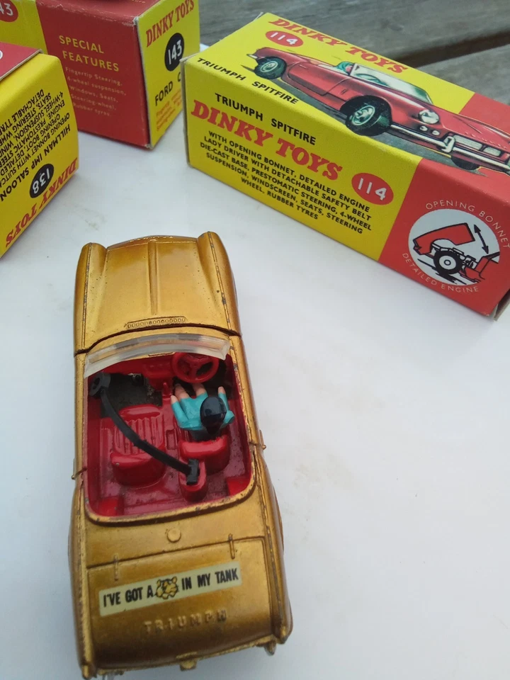 DINKY 138 143 114 ORIGINAL CARS LIGHTLY WORN IN GOOD REPRODUCTION BOXES . - Image 2 of 4