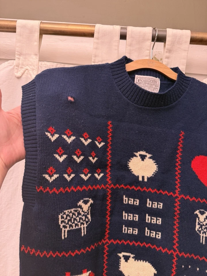 Vintage 80s Pendleton Navy Tic Tac Toe Baa Baa Baa Sheep Wool Sweater Vest - L - Image 3 of 4
