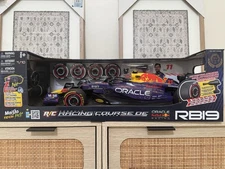 Rare Maisto Red Bull Racing RB19 Sergio Pérez #11-1:10 Scale Car -Brand New Seal