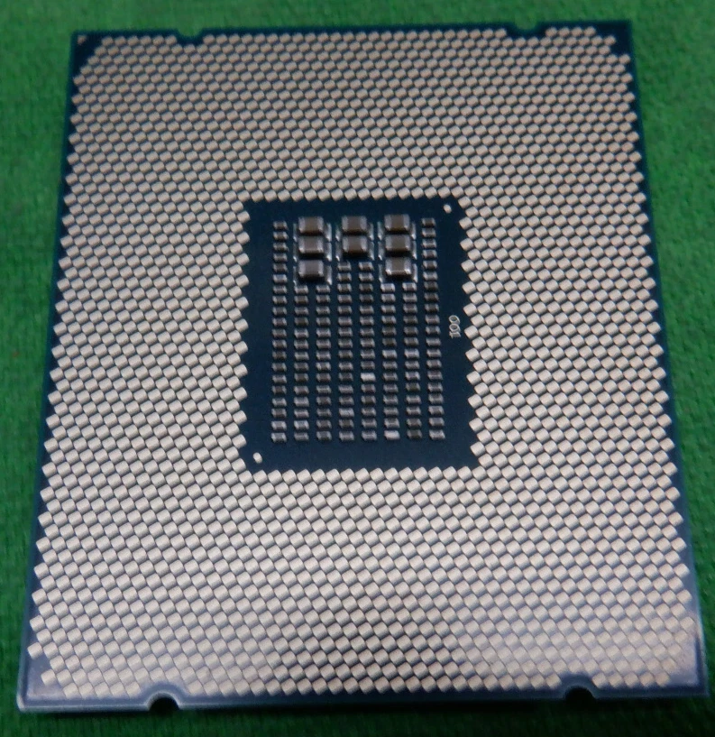 Intel Xeon E5-2620 v4 2.1GHz 8-Core Processor CPU  LGA2011 SR2R6   LOT OF 4 - Image 3 of 3