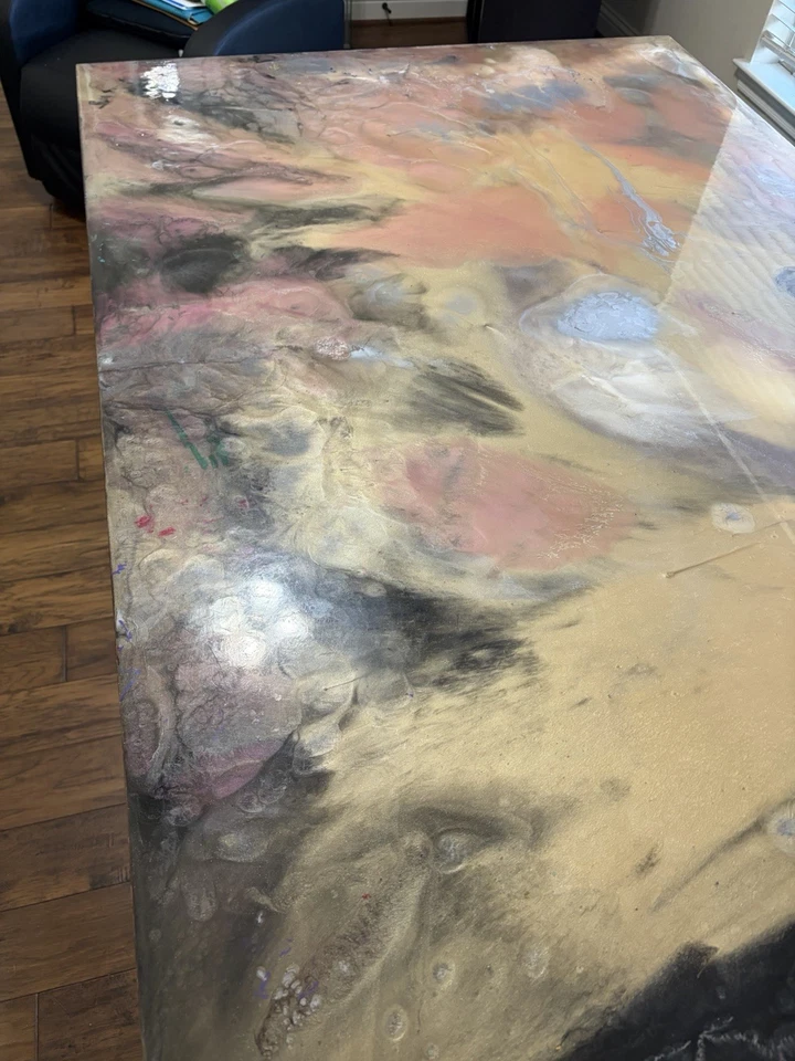 Mesa de madeira maciça - Imagem 2 de 4