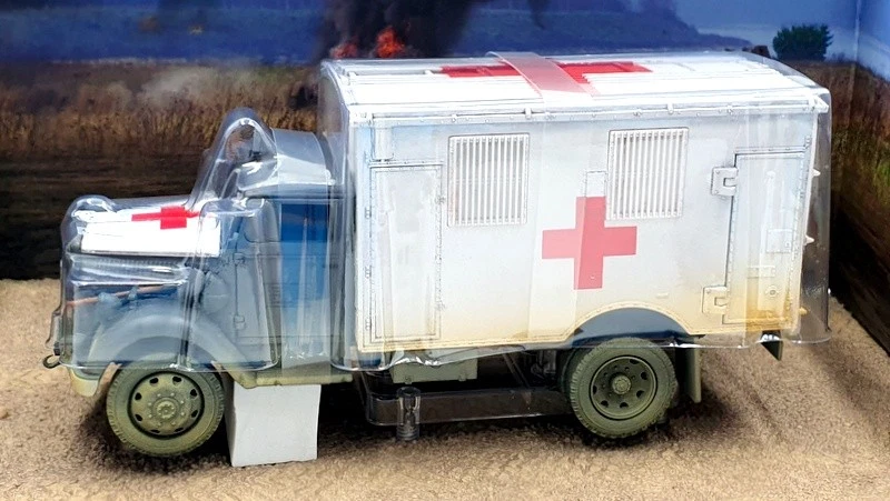 Forces Of Valor 1/32 Scale FOV-801101A - German Opel-Blitz Kfz.305 Ambulance - Image 3 of 4
