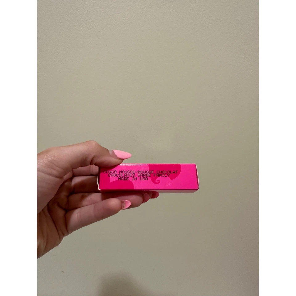 Lápiz labial Mary Kay Signature crema chocolate/chocolate mousse NUEVO en caja  Foto 2 de 2