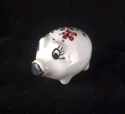 Vintage Keramik handbemalt Schwein Salzstreuer KOSTENLOSER VERSAND 