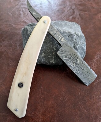 DAMASTMESSER  '' RASIERMESSER  ''  TASCHENMESSER DAMAST 256 LAGEN KAMELKNOCHEN