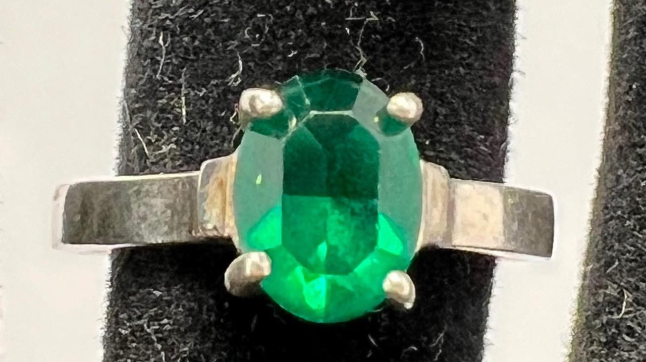 Solitaire Green Emerald Sterling Silver Ring 925 … - image 1