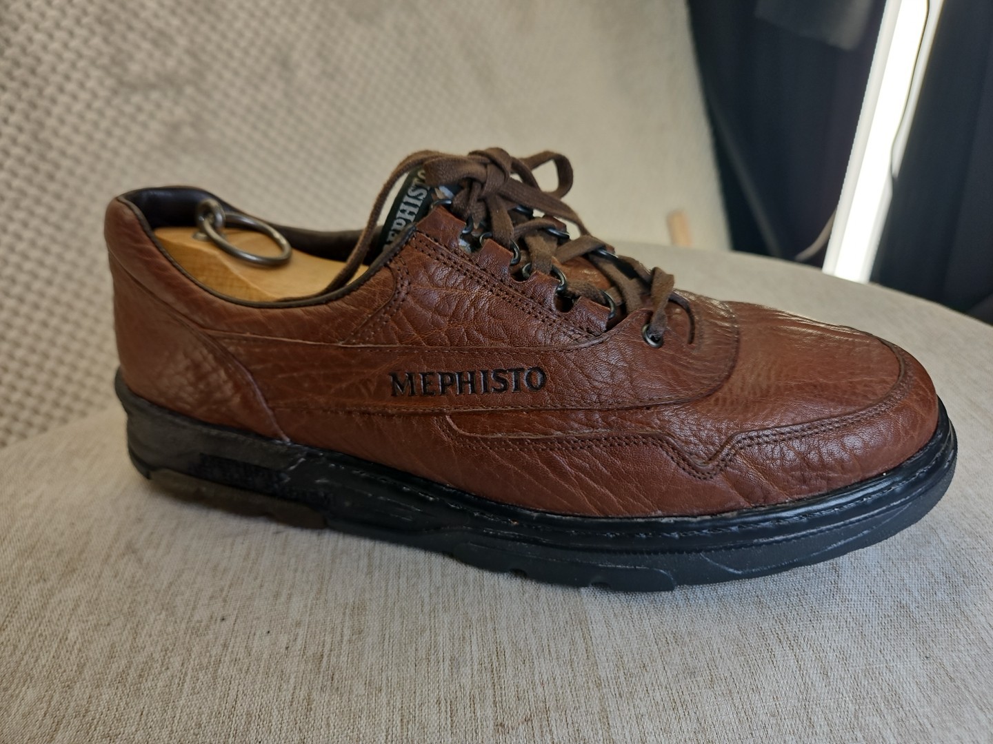 Mephisto Mens Shoes Runoff Cognac Brown Air Bag System 9.5 US Walking Shoes