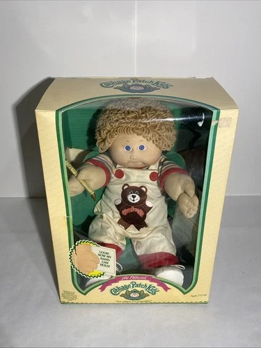 Vintage Coleco 1983 Cabbage Patch Kid Doll NEW IN BOX w/ Adoption Papers #3900