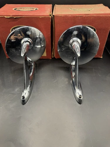 NOS 1961-1966 FORD TRUCK MIRRORS C1TZ-17696-F 61-66 ROTUNDA FoMoCo F100 F250