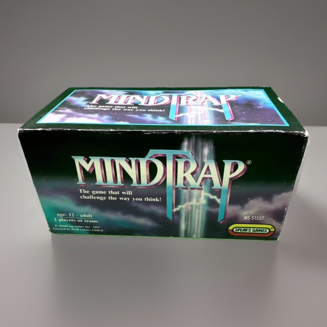 MindTrap Family Brain Puzzle Game - 500 Lateral Thinking Questions -Vintage 1993