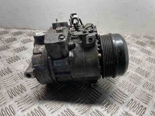 MERCEDES-BENZ C W204 Kondensatpumpe Klimaanalge A0008302700 2.14 30958355