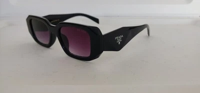 Authentique Lunettes De Soleil Prada État Neuf - Photo 1/4