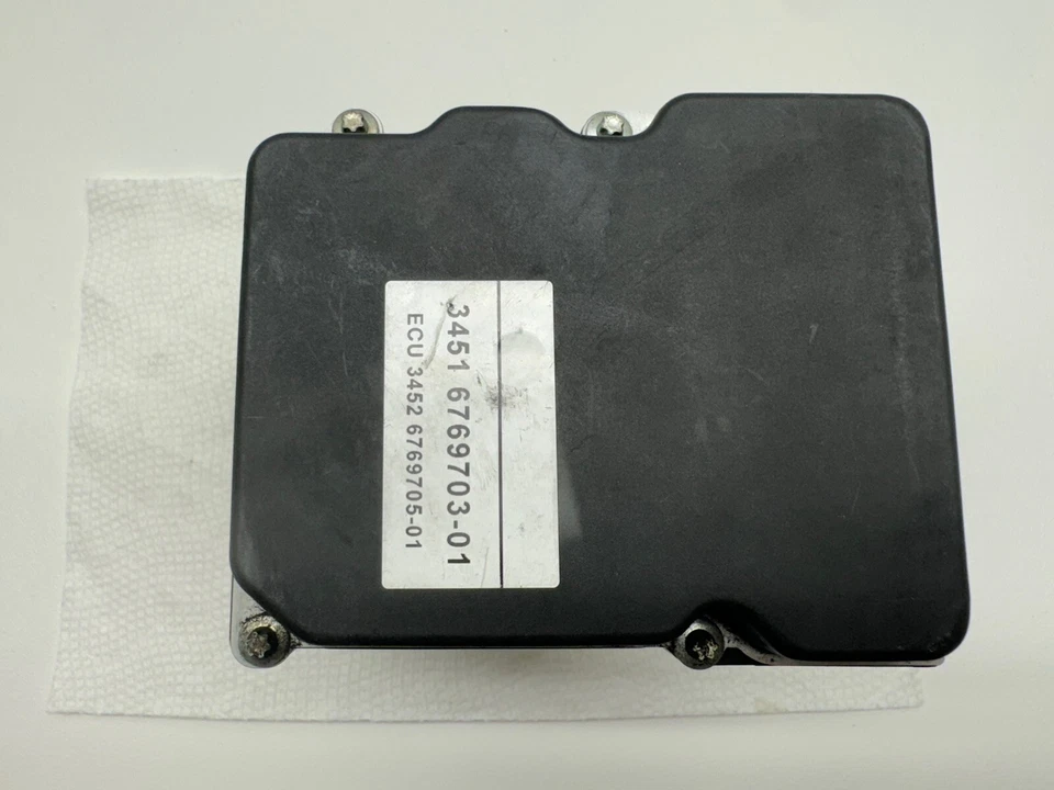 Módulo de bomba de freno BOSCH ABS 2004-2006 BMW 525i 34516769703 Foto 3 de 4