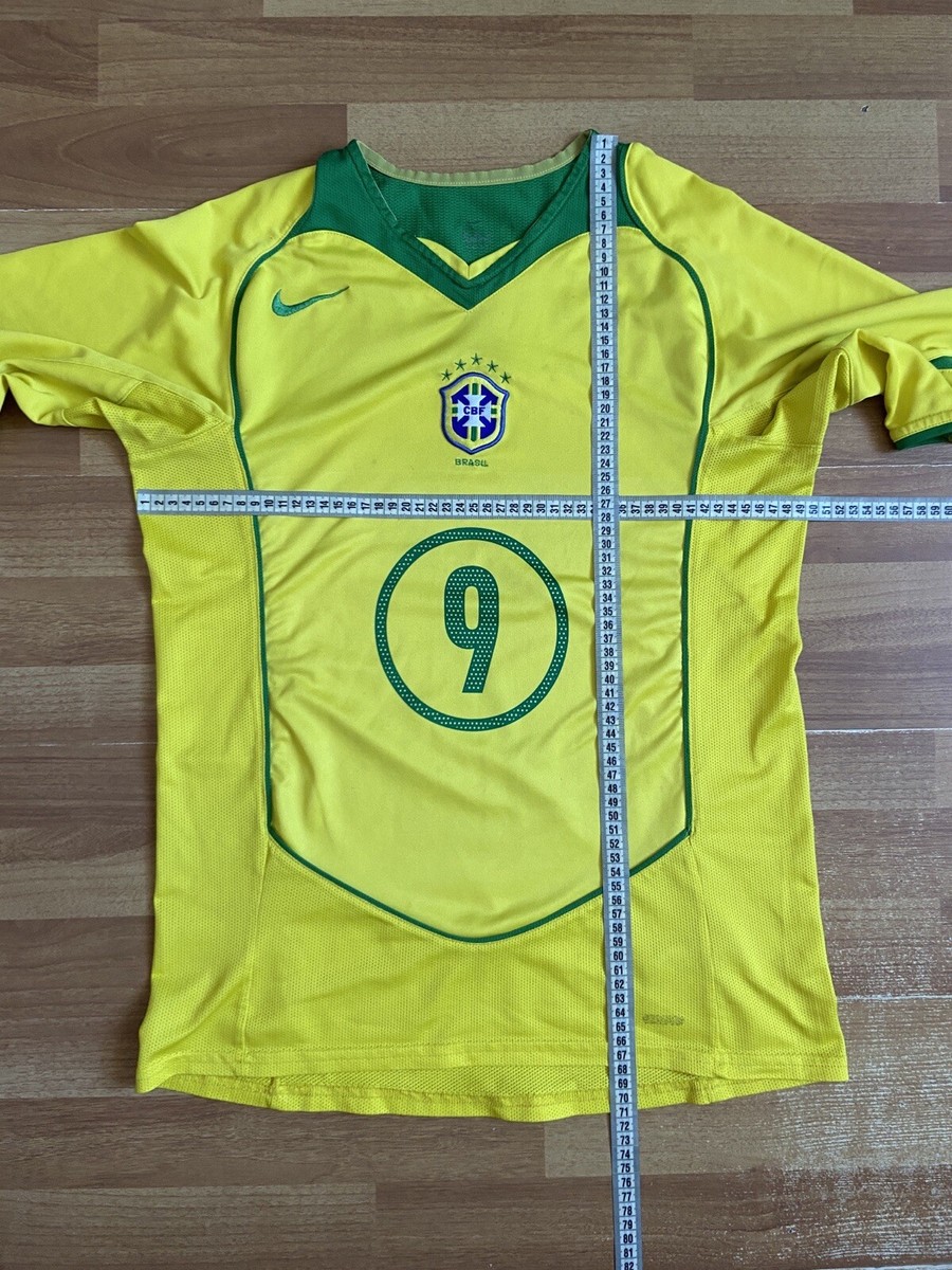 ウェア 04s Brazil National Team Uniform Ronaldo s-l400.jpg