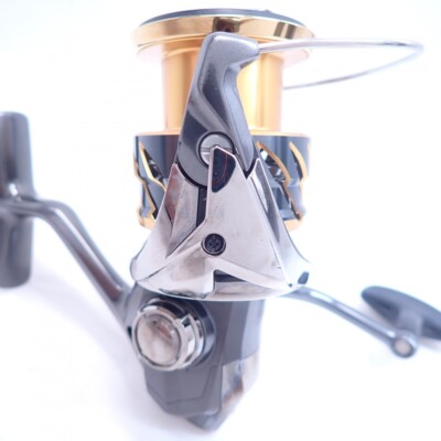 リール SHIMANO 20TWIN POWER C3000XG s-l400.jpg