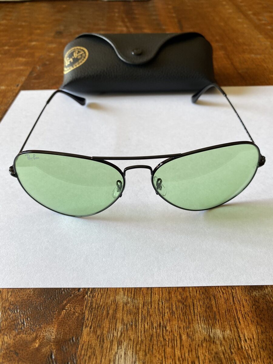 Ray Ban 62/14mm TRANS LIGHT GREEN BLACK AVIATOR SUNGLASSES Ray Ban 62/14mm TRANS LIGHT GREEN BLACK AVIATOR SUNGLASSES