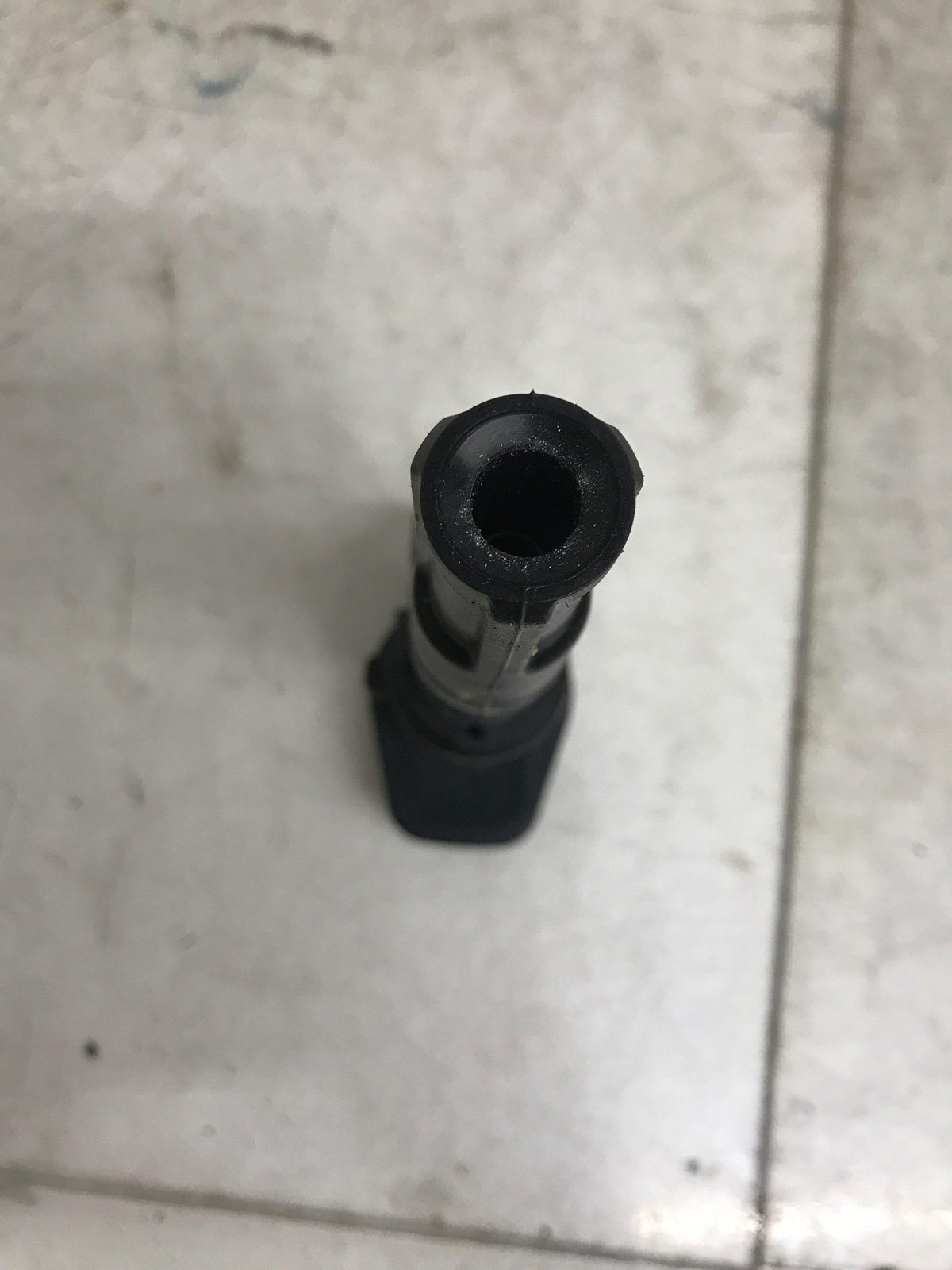 2017-2020 FERRARI GTC4LUSSO (C) ENGINE IGNITION COIL PACK 290850 OEM