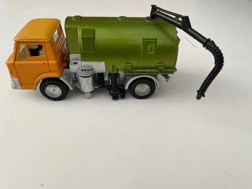 DINKY, JOHNSTON ROAD SWEEPER, DIE CAST MODEL, VINTAGE