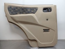 Porte arrière et accessoires Nissan TERRANO