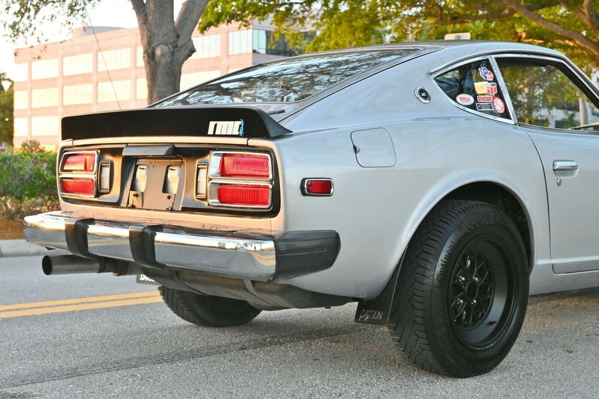 Click photo thumbnail to view