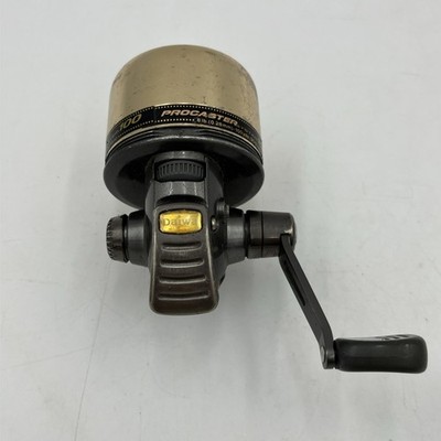 Daiwa System 100 Procaster Spincast Fishing Reel