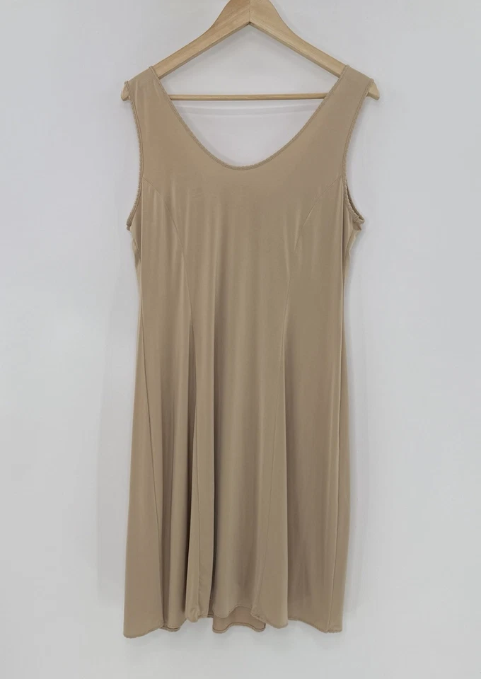 Jones New York Talla Grande Tacto Sedoso 38" Sin Mangas Antiadherente Deslizamiento Completo Talla 1x Foto 2 de 4