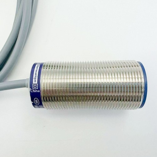 1PZ Nuovo Sensore Interruttore di Prossimità XT130B1FAL2 per Schneider - Foto 4 di 9