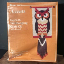 Vintage 1970s WISE OWL #4671 Vogart Crafts Latch Hook Kit Wall Hanging Dowel