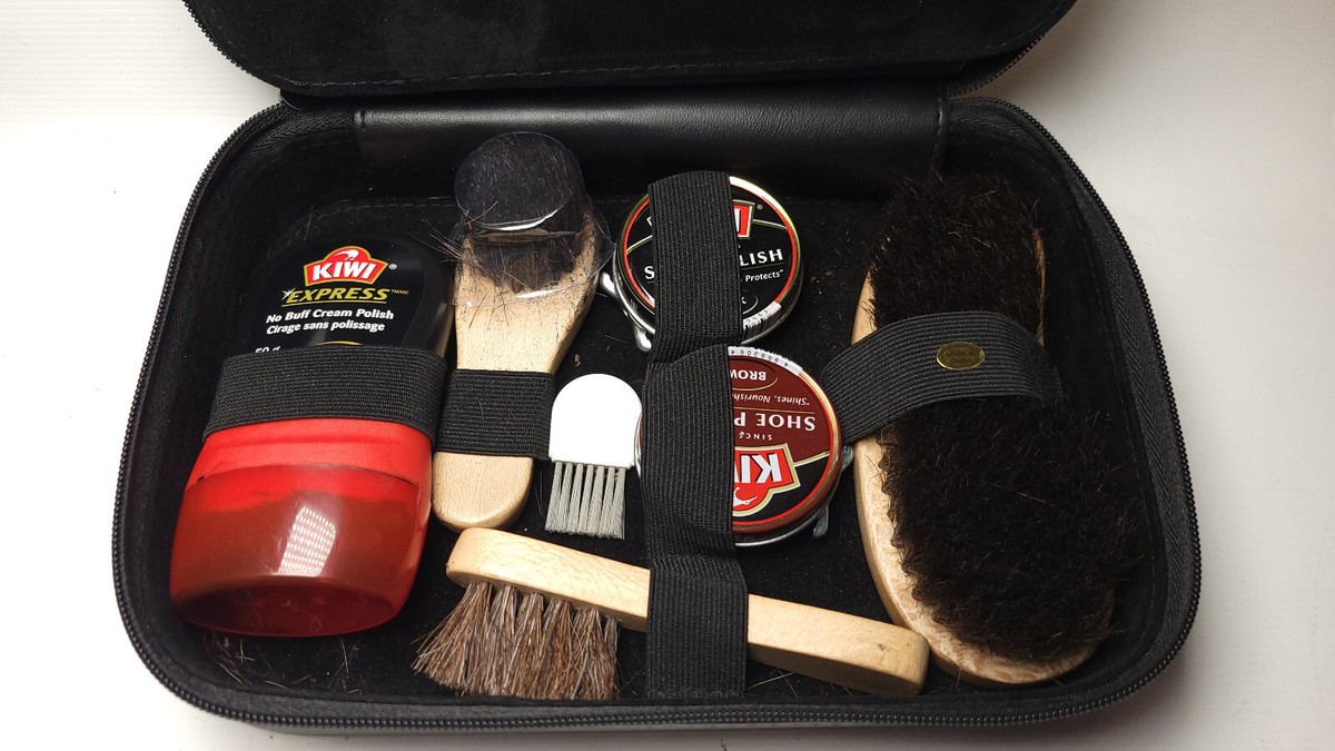 Kiwi Polish Vintage Men's Travel kit Shoe Shine brushes razor | eBay