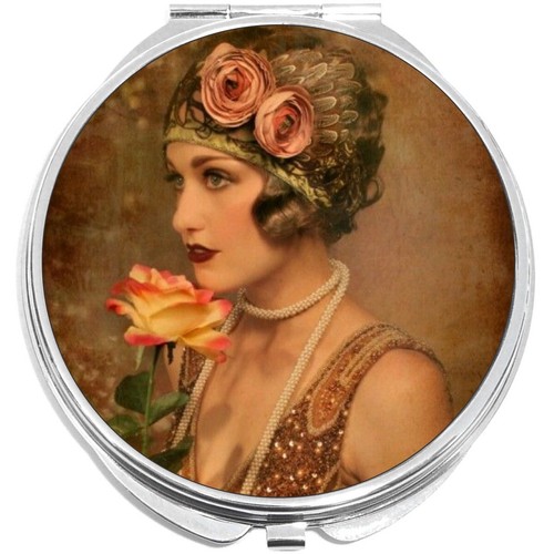 Vintage Flapper Girl Compact with Mirrors - Perfect for your Pocket or Purse - Picture 1 of 2