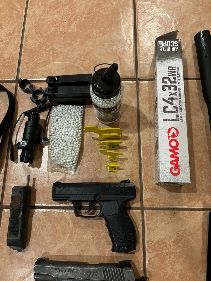 BB Gun and rifles Daisy, 1776, Sig MPX, Black airguns, attachments ...