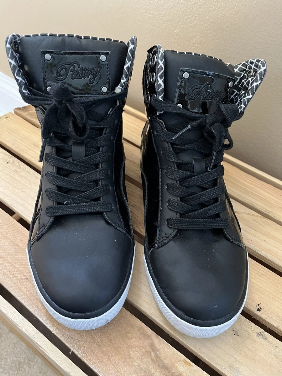 Pastry pop store tart sneakers
