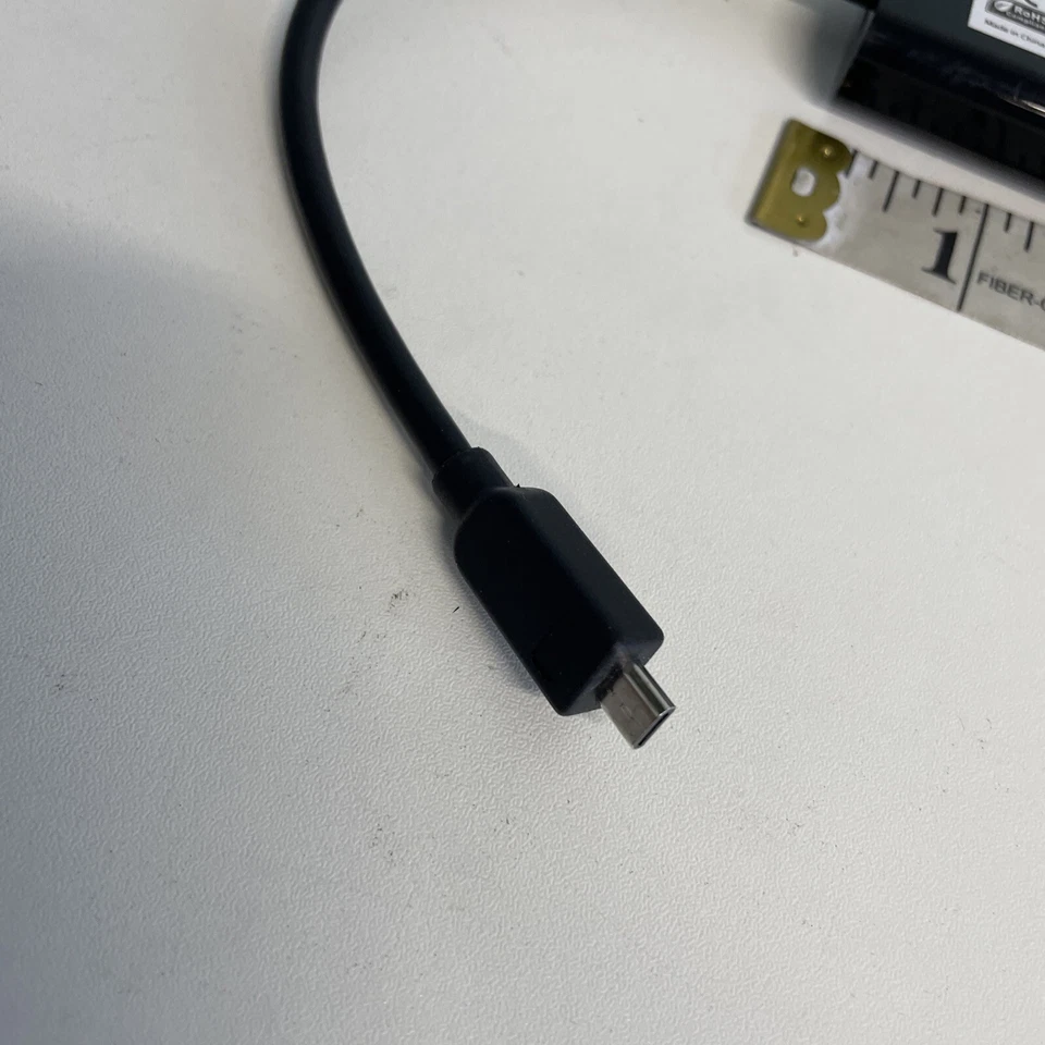 StarTech.com Micro HDMI to VGA Adapter Converter w/ Audio for Smartphones / Ultr - Image 3 of 4