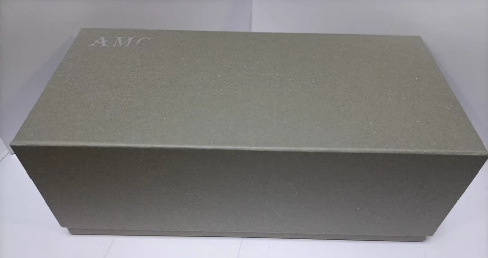 New AMC 1/18 Rolls Royce Silver Spirit 1985 Silver Gray resin model car - Image 4 of 4