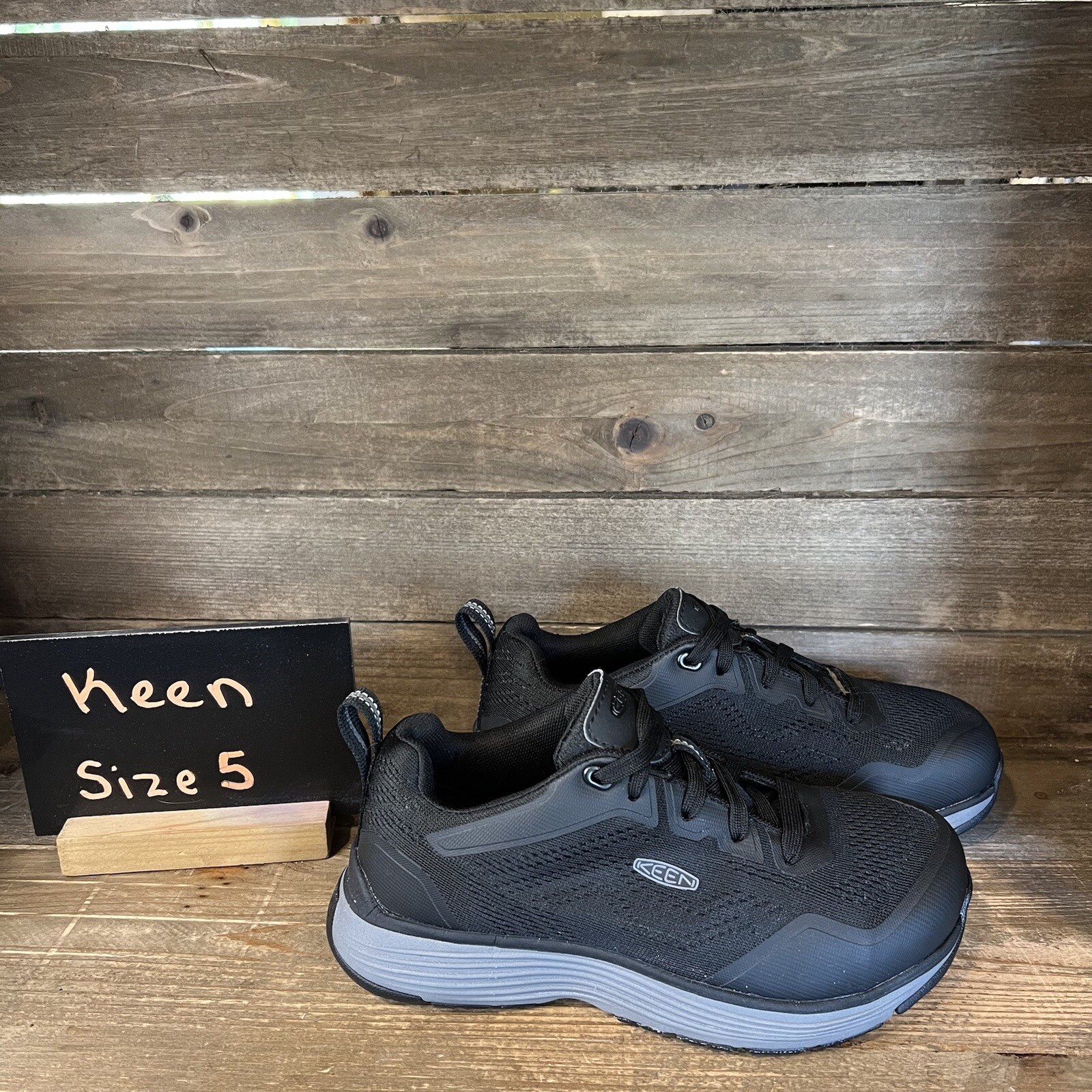 Scarpe da lavoro donna Keen Utility Sparta 2 nere punta antinfortunistica sneakers taglia 5 M usate in ottime condizioni