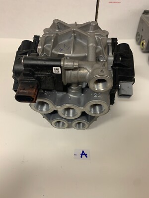 A12 Meritor Wabco ABS Relay Valve 9760001050 037