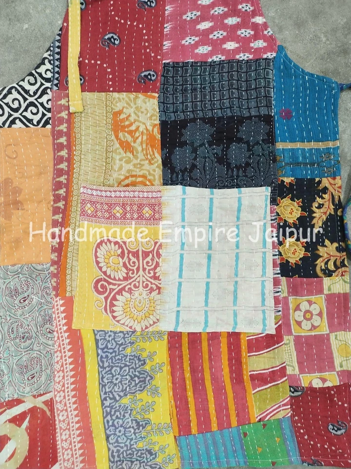 Delantal acolchado vintage Kantha con retazos hecho a mano algodón utensilios de cocina delantales Foto 4 de 4