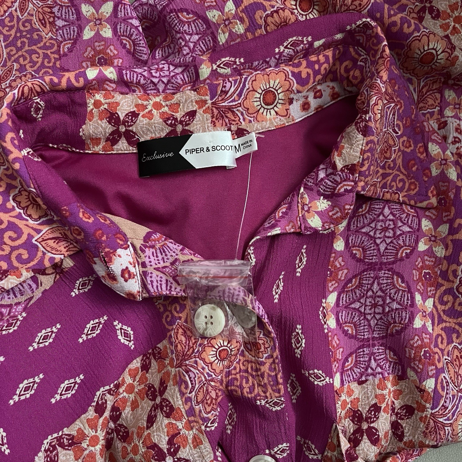 Piper & Scoot Patchwork Cropped Button-Up Top | B… - image 9