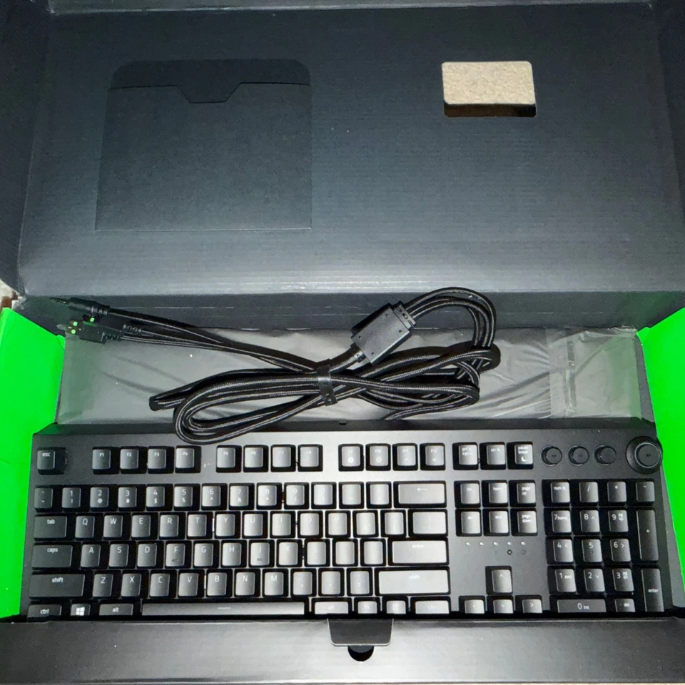 Razer Blackwidow Elite Wired Gaming Mechanical Keyboard Green Switches - Image 2 of 2