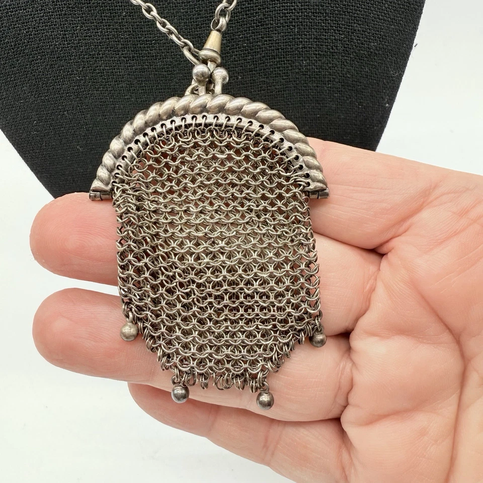 Antigua mini cartera de malla de plata esterlina con solapa de 60" cadena negra púrpura detalles Foto 3 de 4