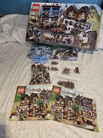 LEGO Castle Medieval Market Village (10193)