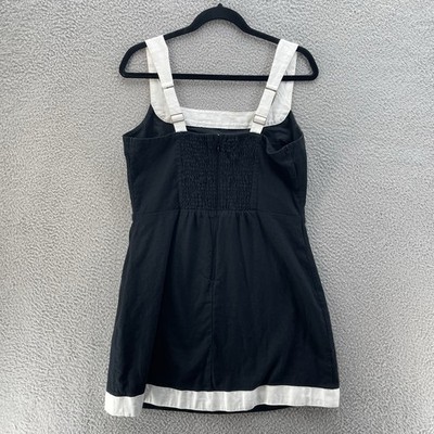 a line vs shift dress Patterned Sleeveless A-line Lace Shift Dress main image 1