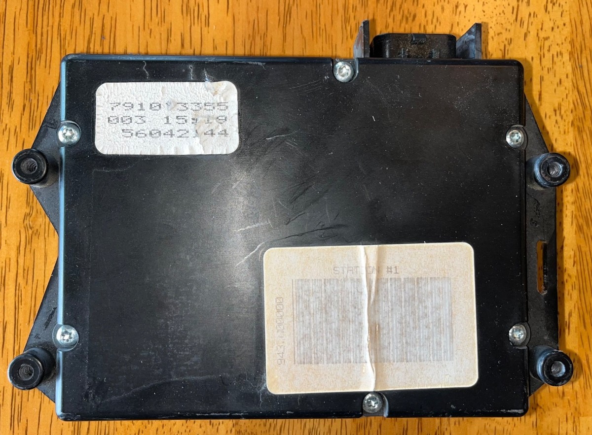 96-98 Jeep Grand Cherokee Jeep ZJ Body Control Module BCM w