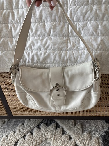 Coach Vintage Soho Medium Buckle Flap Leather Shoulder Bag 9248 White Silver Y2K
