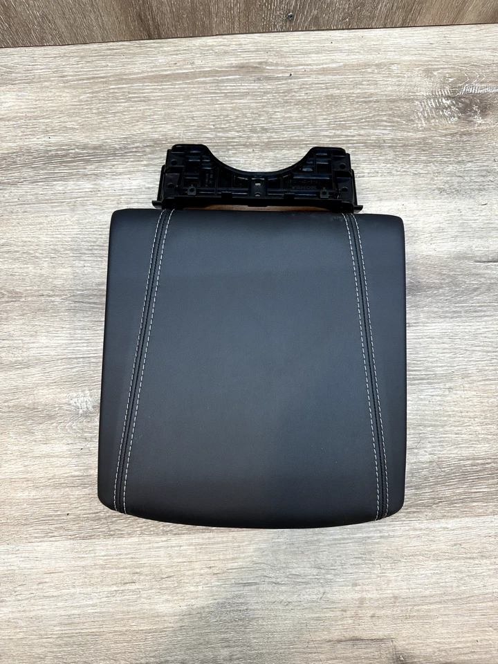 ACURA MDX 2022 consola central reposabrazos de cuero pieza original # 83405-tya Foto 3 de 4