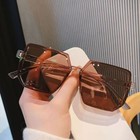 <!--F#f_0-->Fashion Square Sunglasses Retro UV-resistant Eyewear Large Frame Eyeglasses<!--F/-->