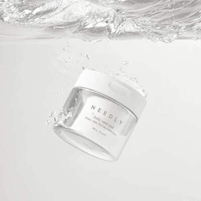 Needly Daily Toner Pad   Exfoliating & Brightening Peel Pads with BHA & PHA