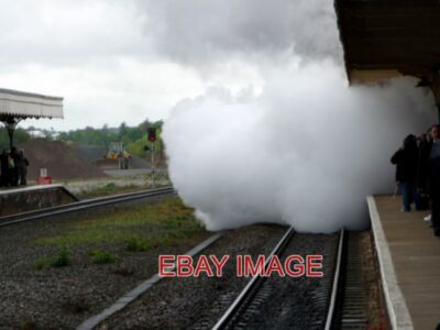 FOTO STEAM UP BURY ST EDMUNDS BAHNHOF SUFFOLK DER AUSFLUGSZUG KOMMT IN